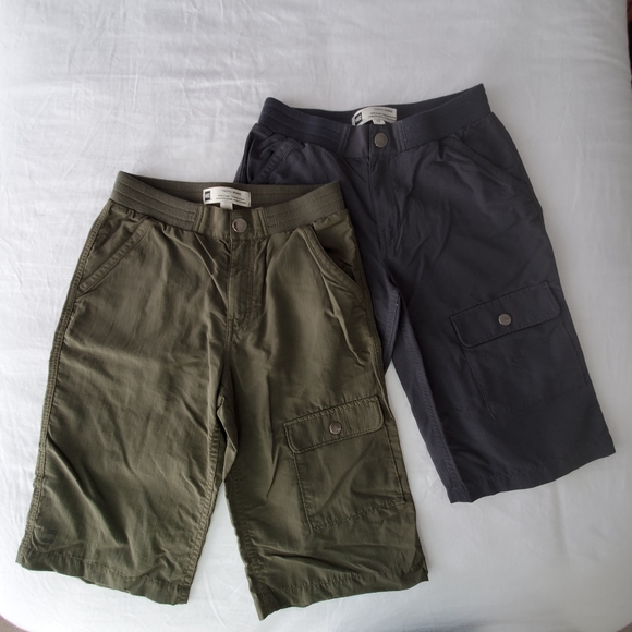 MEC Outdoor Shorts x 2, Boys, Size 12 Youth - Picture 1 of 8